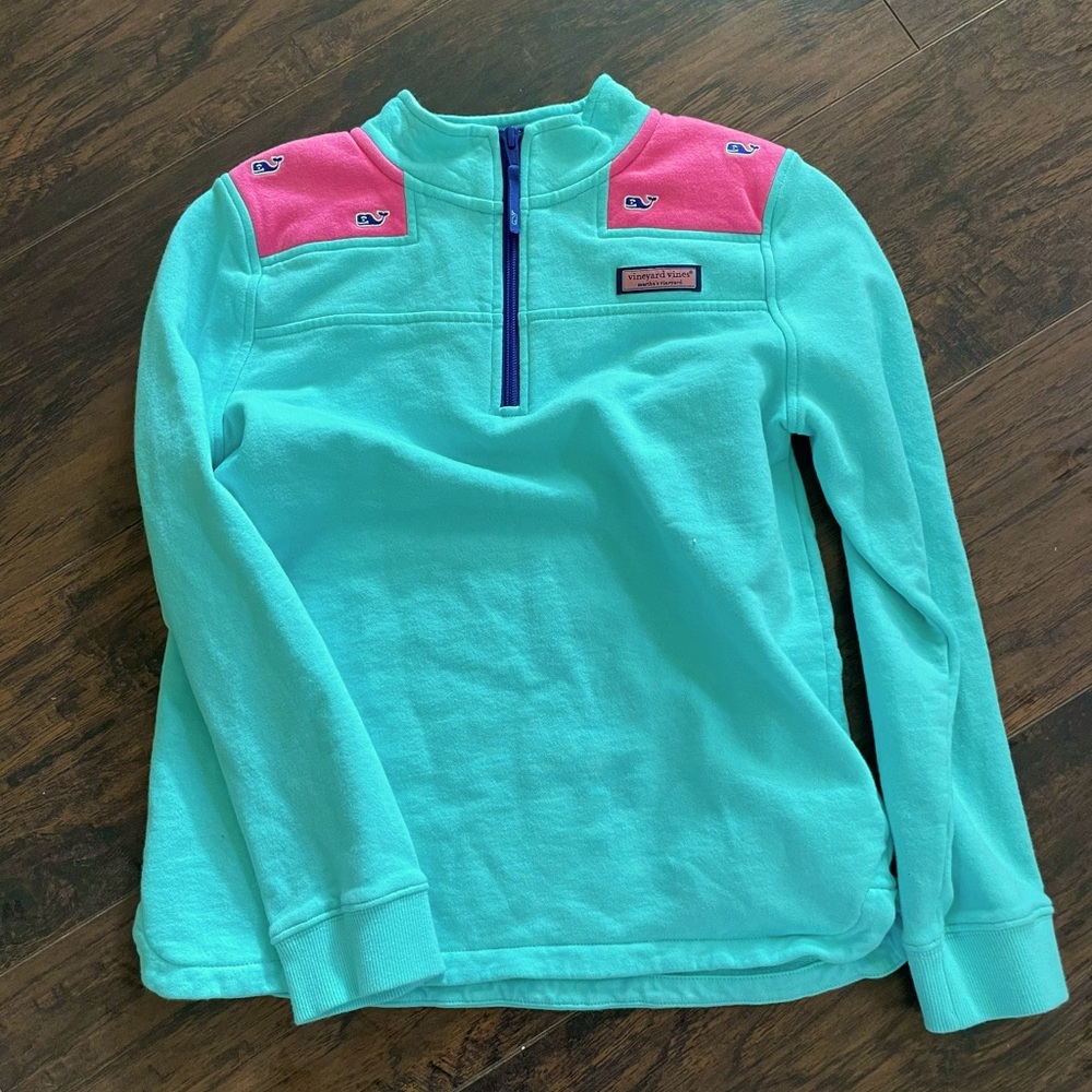 Vineyard Vines pullover fleece